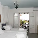 Naiada فيلة كالافاتيس