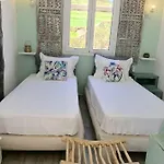 Naiada فيلة *